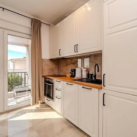 Apartment Anna - Free Private Parking Zadar