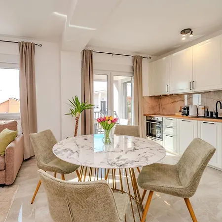 Apartment Anna - Free Private Parking