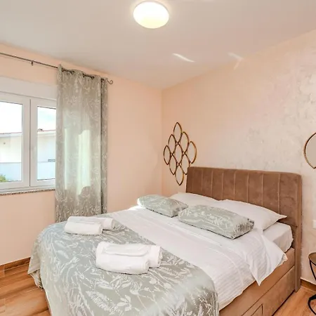Apartment Anna - Free Private Parking