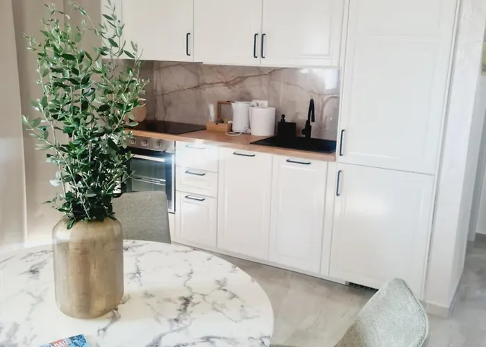 Anna - Free Private Parking * זאדאר